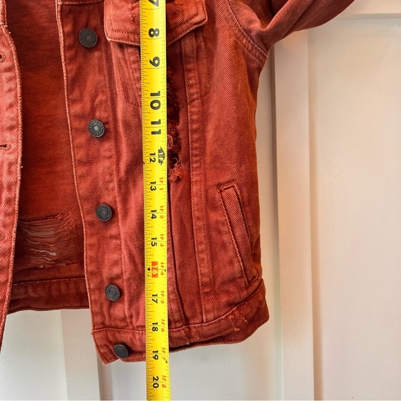 Refuge Button Up Denim Jacket Women's Long Sleeve Size XS Red Orange Brown Crop - Picture 7 of 7